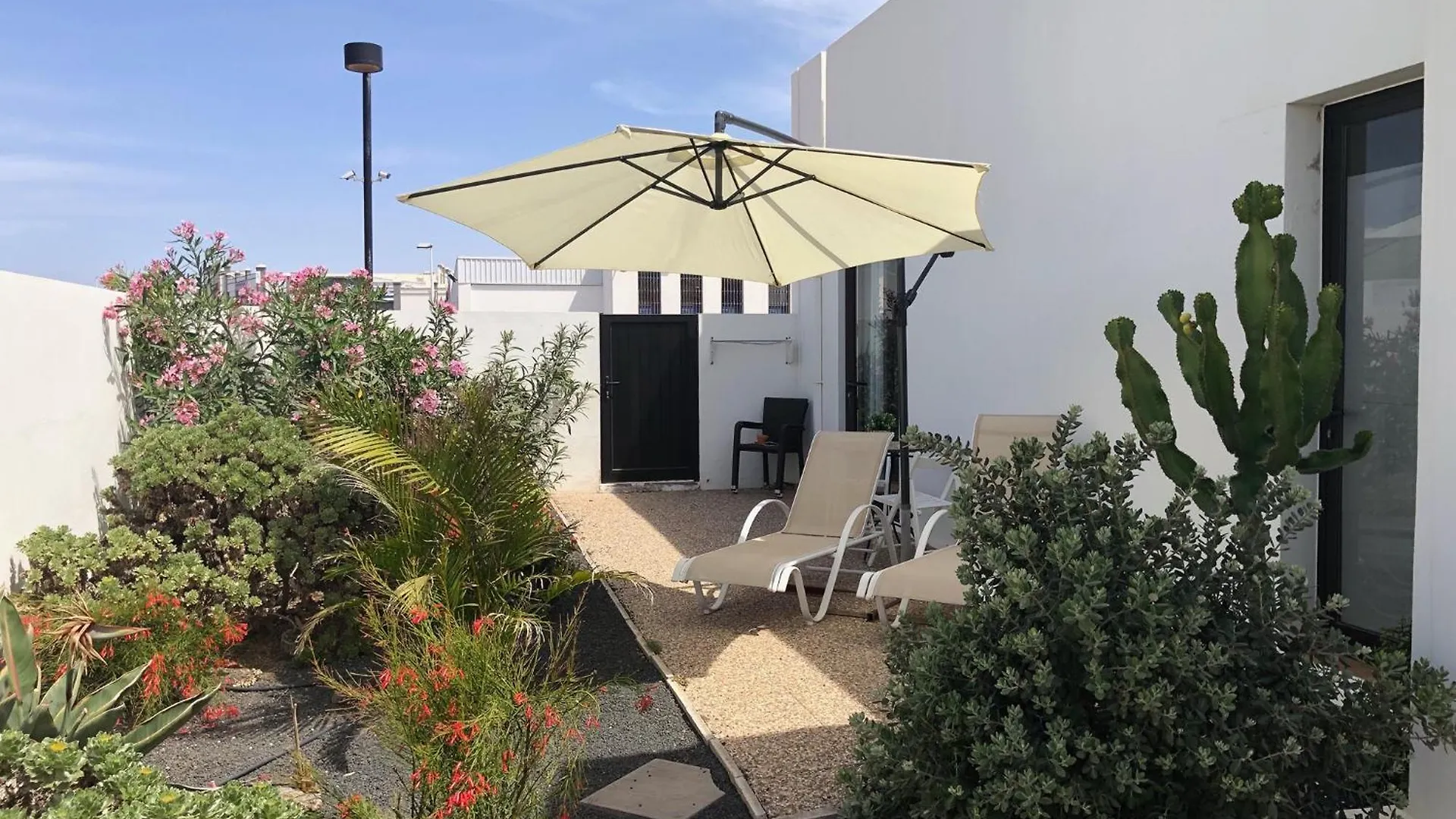Las Buganvillas 77 Playa Blanca